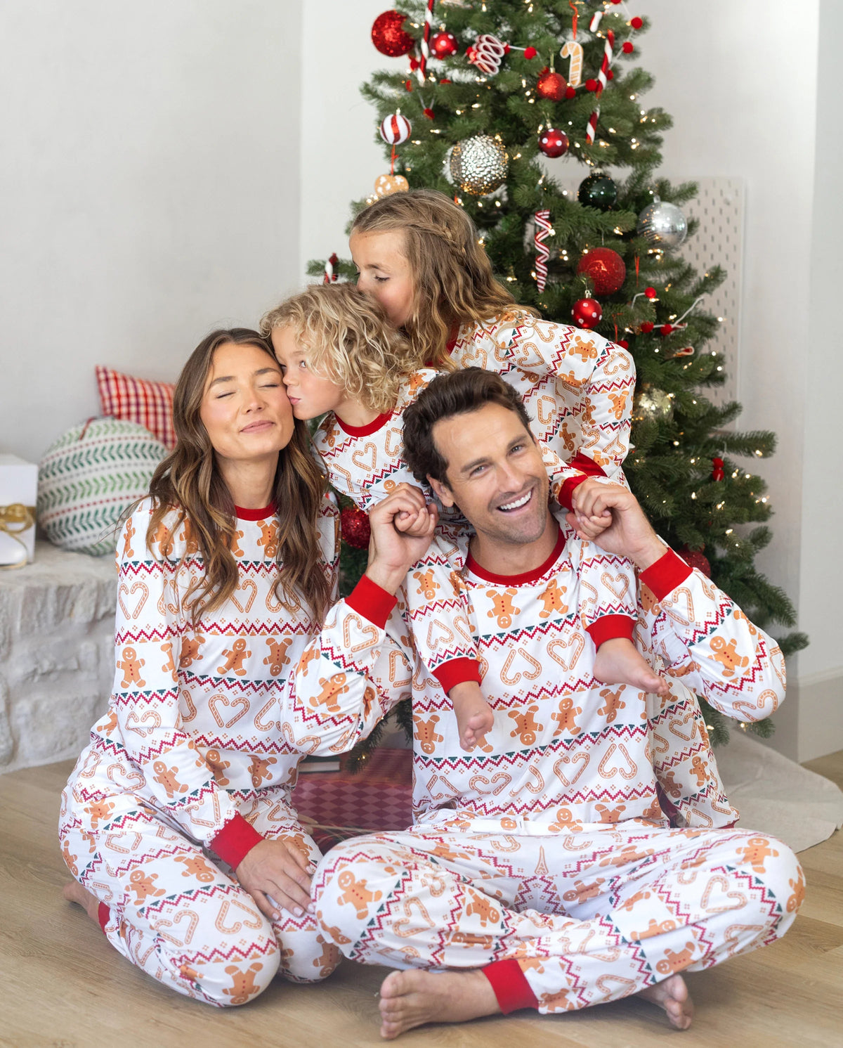 PatPat Matching Family Christmas Pajamas Fair Isle & Gingerbread Print